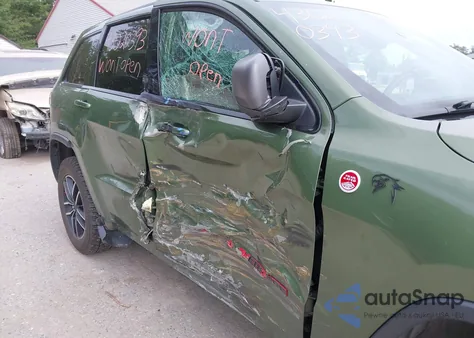 2021 Jeep Grand Cherokee Trailhawk 4X4 из США, поврежденный, VIN 1C4RJFLT8MC587646